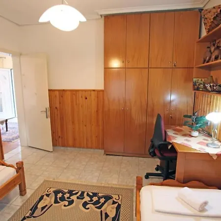 Kalliarchis アパート